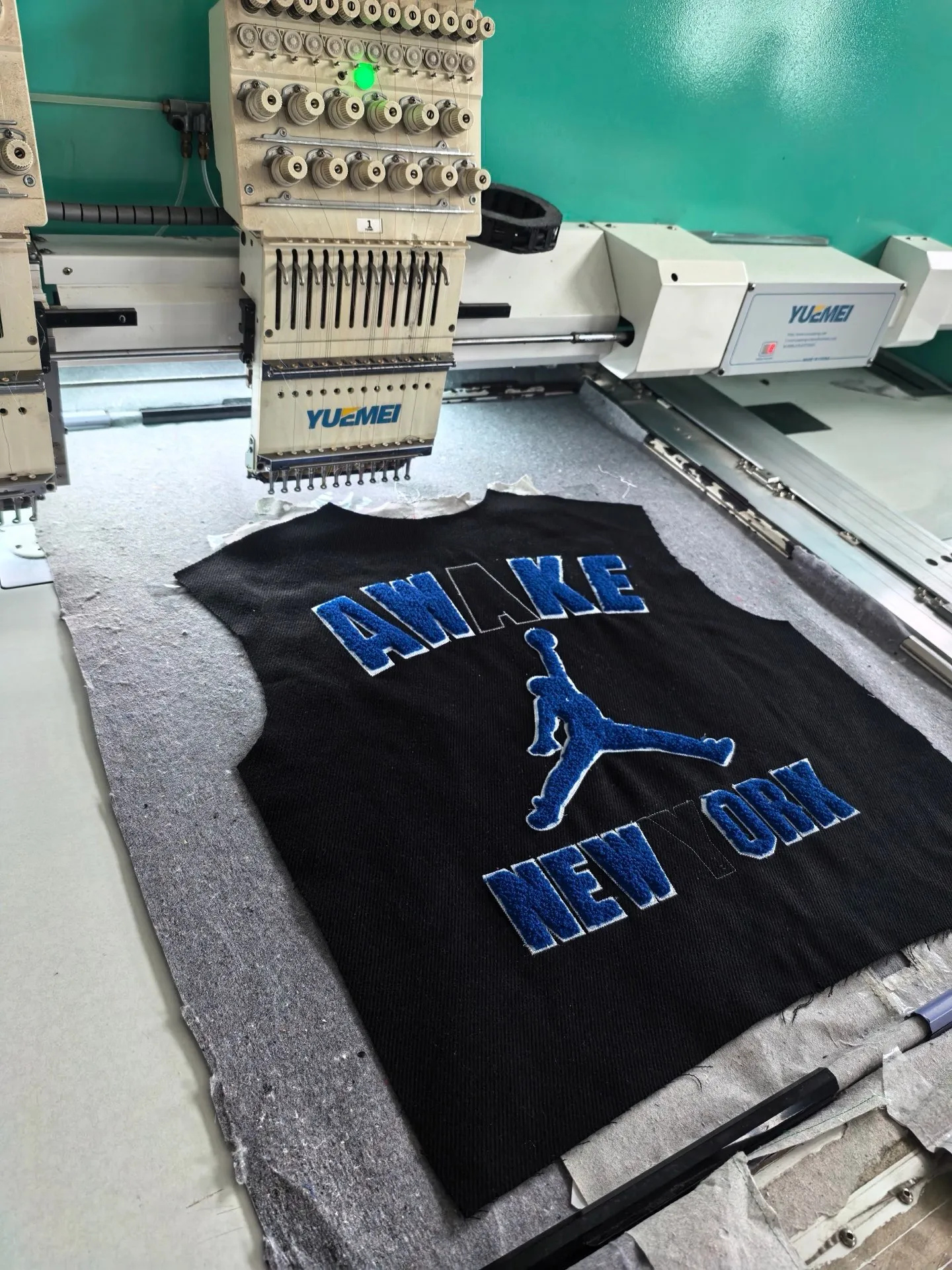AJ Jordan x Awake NY FW 24 Same Style Genuine Leather ！ Jordan !Classic ， + Retro ， %！ ， ~ ， + ， AJ Shoes， ! Size：M L XL XXL （172 130 M） M 116， 71， 53 64 L 120 73， 54 65 XL 124， 75， 55 66 XXL 128， 77， 56 67